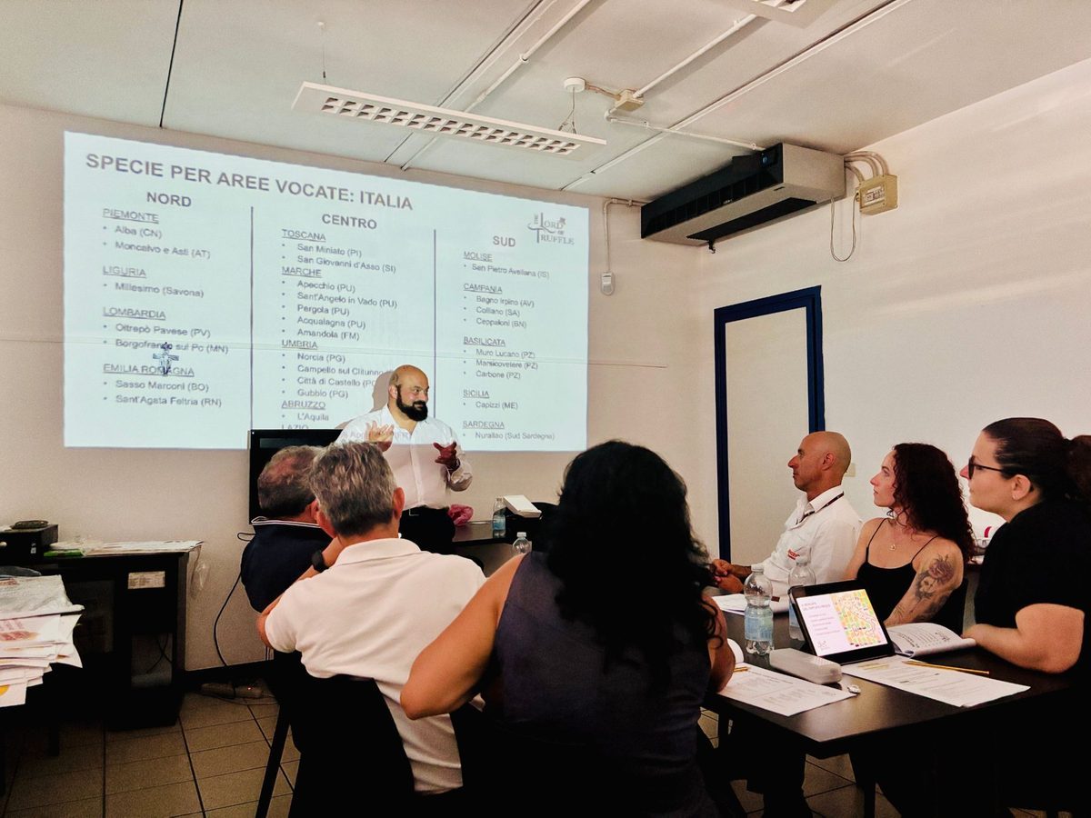 Formazione in aula al punto vendita di Grottammare